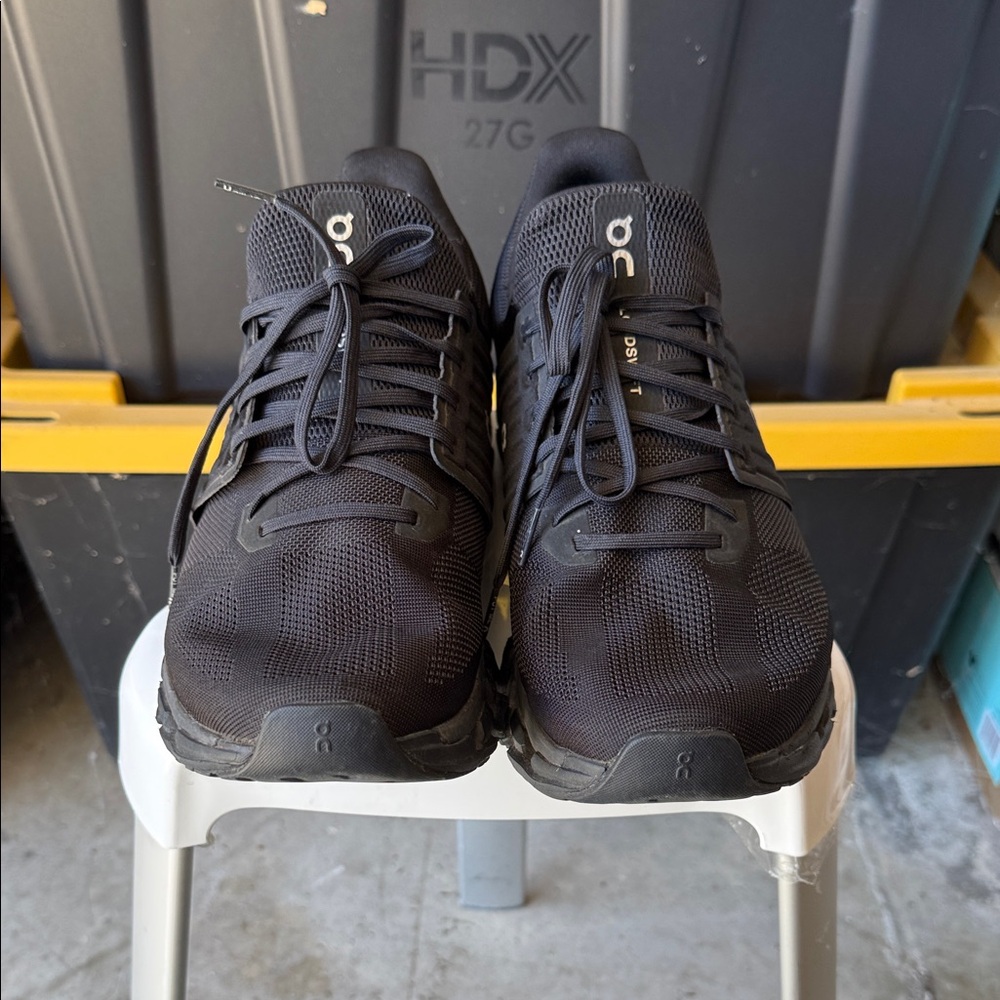 On Running Men's Dark Athletic Shoes